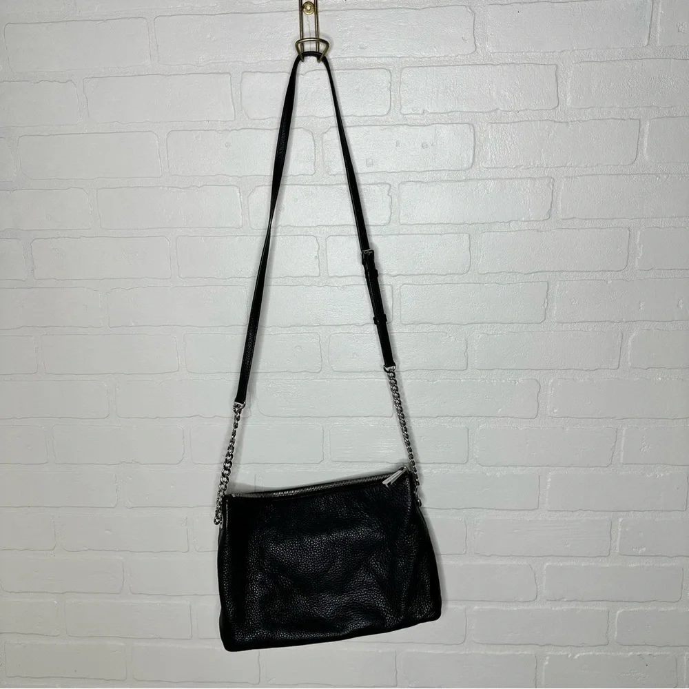 Michael Kors Chain Jet Set Messenger Bag Black Leather - Picture 4 of 15